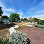 דירה Manoir, Avec Terrasse, Proche Mer, Vue Golf Et Lac, 5 Pers, Acces Gratuit Piscines