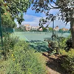 Manoir, appartement avec terrasse, proche mer, vue golf et lac, 5 pers, accès gratuit piscines * Talmont-Saint-Hilaire