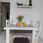 Appartement Manoir, appartement avec terrasse, proche mer, vue golf et lac, 5 pers, accès gratuit piscines *
