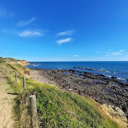 Manoir, Avec Terrasse, Proche Mer, Vue Golf Et Lac, 5 Pers, Acces Gratuit Piscines