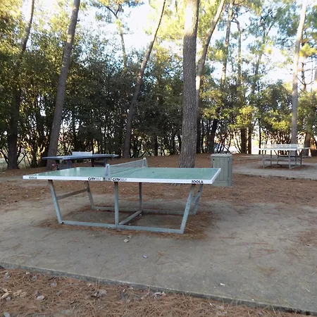 Apartamento Manoir, Avec Terrasse, Proche Mer, Vue Golf Et Lac, 5 Pers, Acces Gratuit Piscines