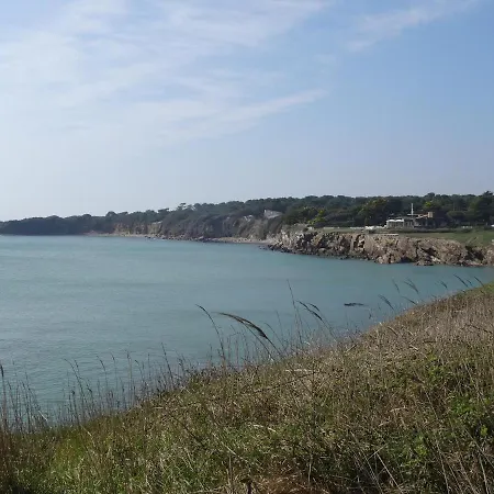 Apartman Manoir Et Terrasse Dans Le Village De Port Bourgenay, Vue Golf, Et Foret, Proche Mer, A 300m Piscine Gratuite D'avril A Sept, 5 Pers *