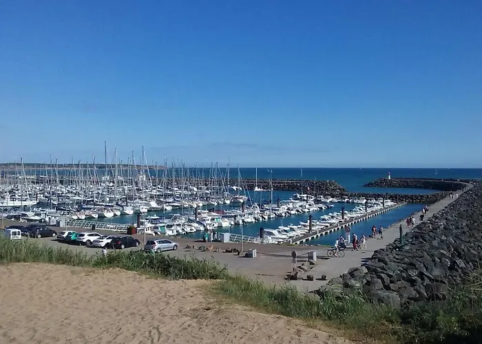 Manoir, Avec Terrasse, Proche Mer, Vue Golf Et Lac, 5 Pers, Acces Gratuit Piscines Talmont-Saint-Hilaire